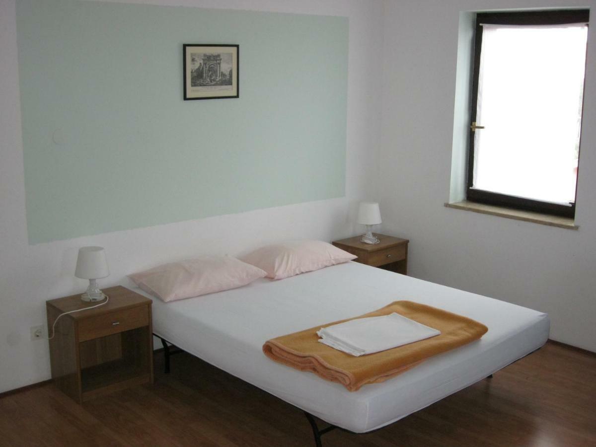 Apartments Katarina Vinkuran Extérieur photo